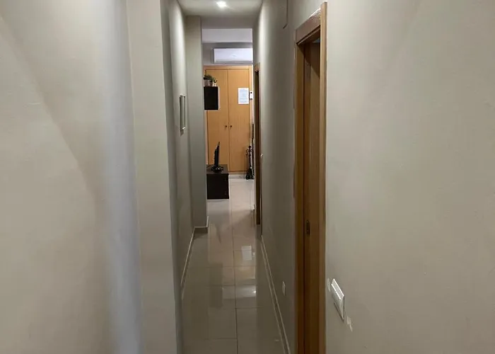 Sela Y Garaje, Apartmán *