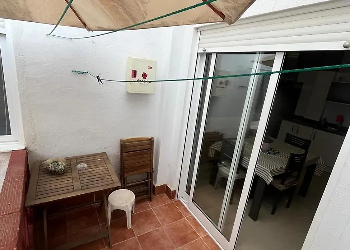 Sela Y Garaje, Apartmán