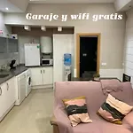 Sela Y Garaje, Διαμέρισμα *