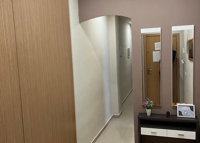 Sela Y Garaje, * Algemesi