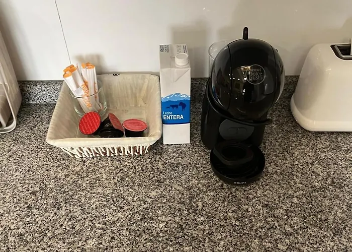 Sela Y Garaje, Lägenhet