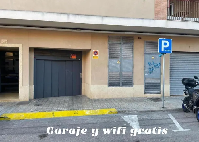 Lejlighed Sela Y Garaje, *